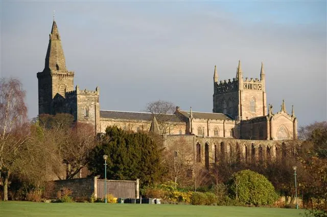 Dunfermline Abbey — photo 1