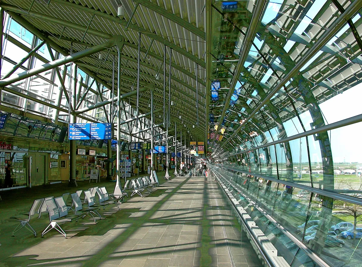Leipzig/Halle Airport — photo 1