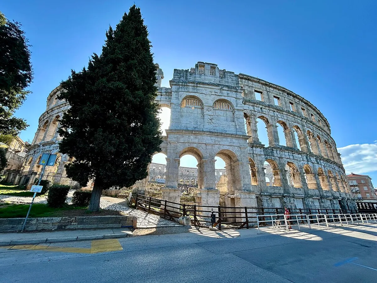 Pula Arena — photo 1