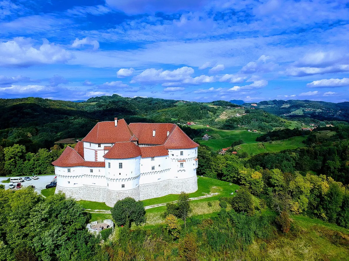 Veliki Tabor Castle — photo 1