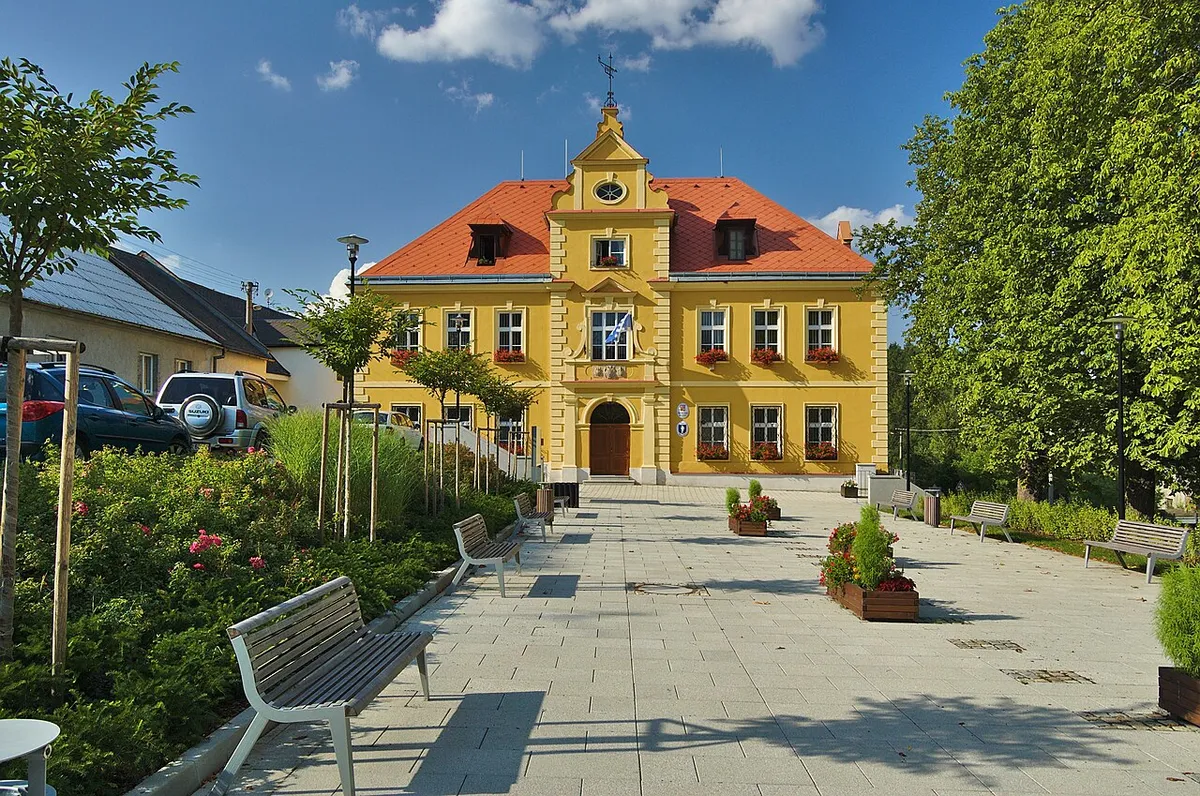 Bouzov Castle — photo 1