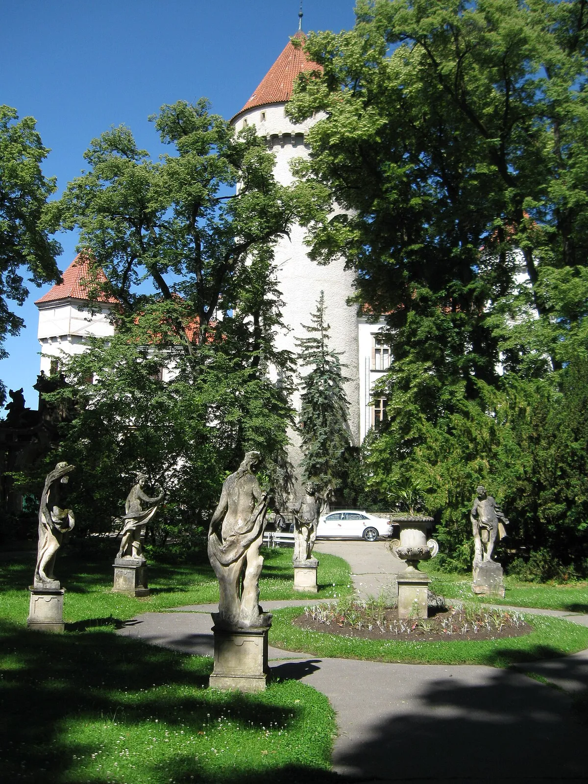 Konopiště Castle — photo 1
