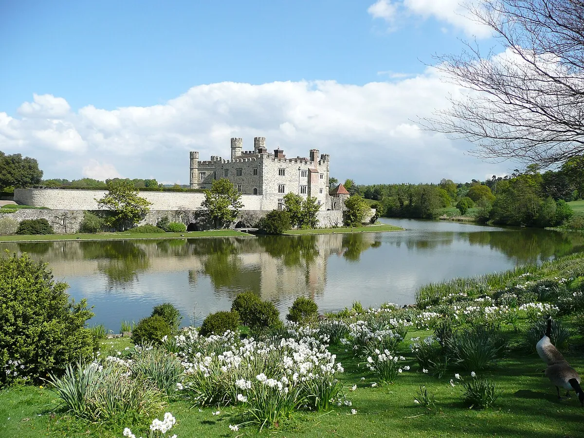 Leeds Castle — photo 1
