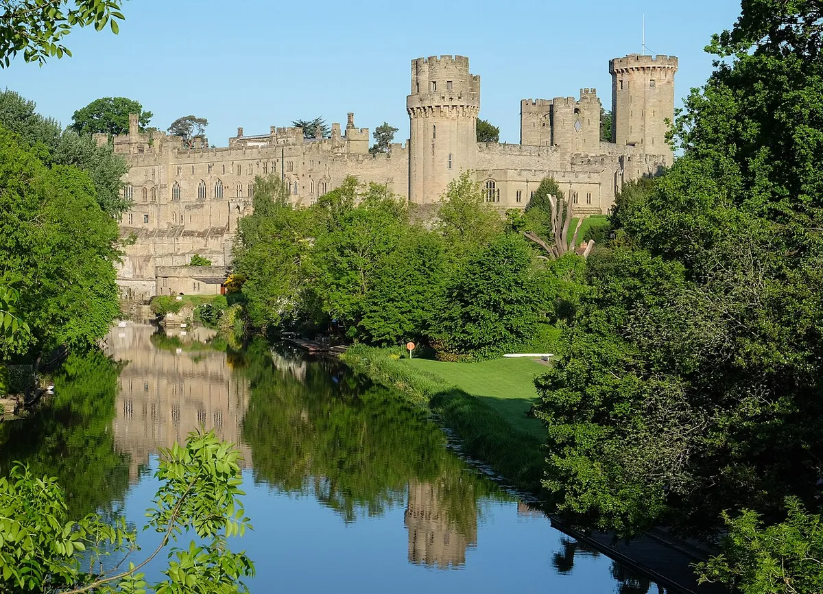 Warwick Castle — photo 1