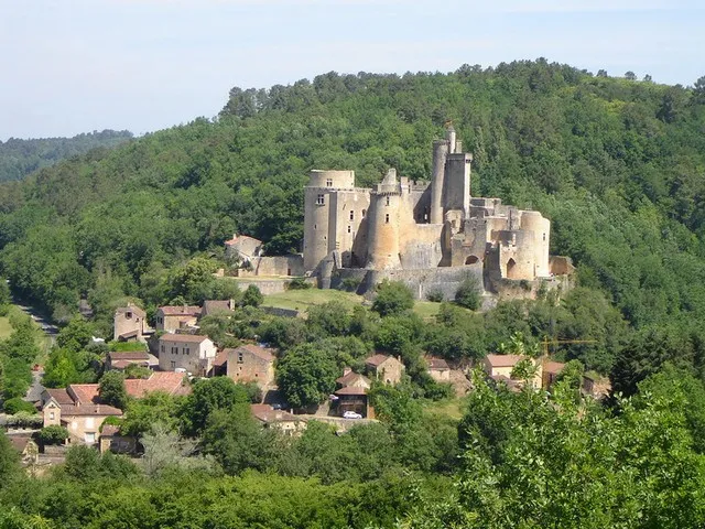 Château de Bonaguil — photo 1