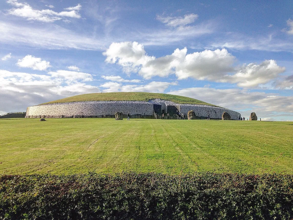 Newgrange — photo 1