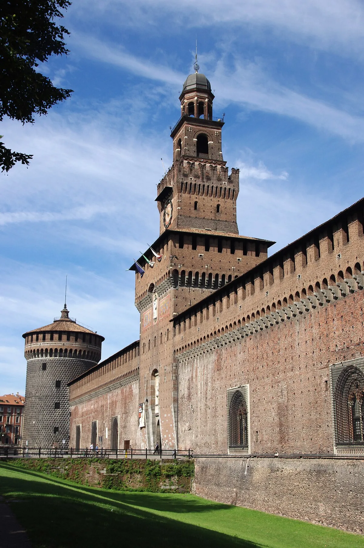 Castello Sforzesco — photo 1