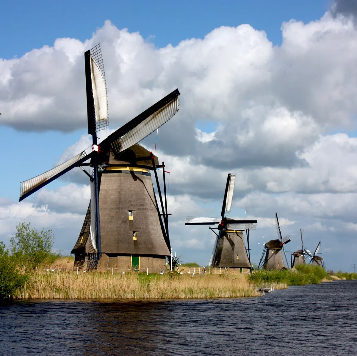 Kinderdijk Windmills — photo 1