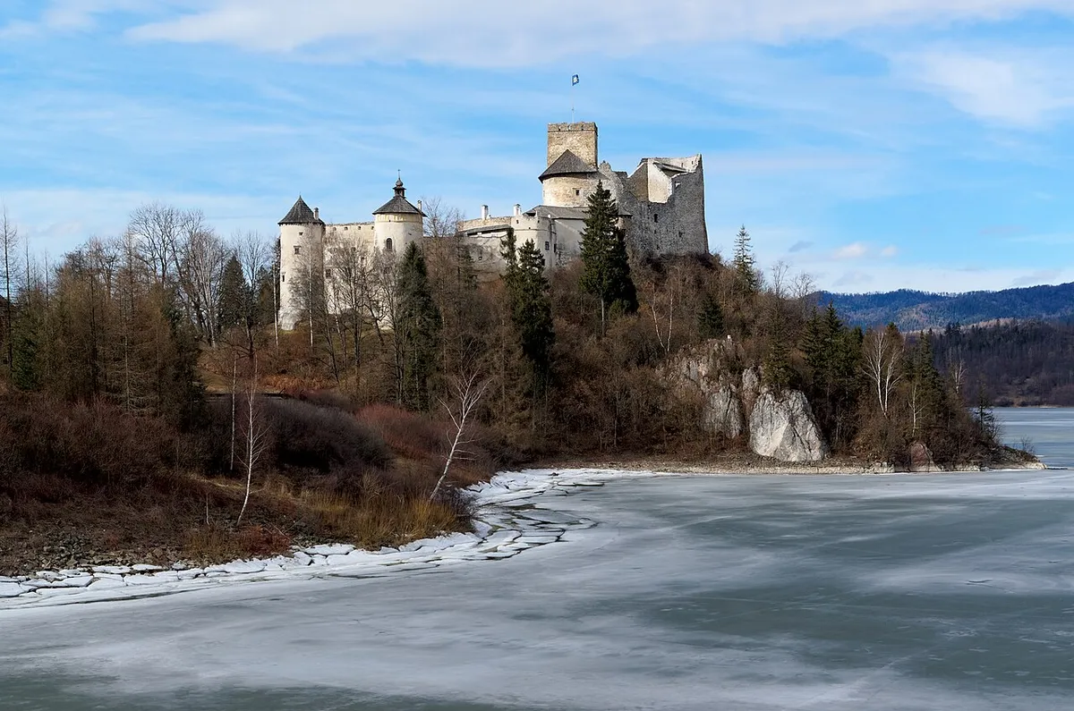 Niedzica Castle — photo 1