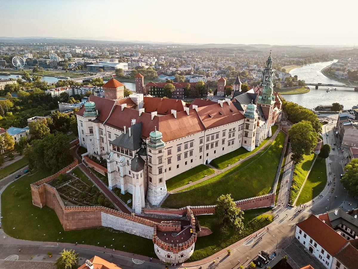 Wawel Castle — photo 1