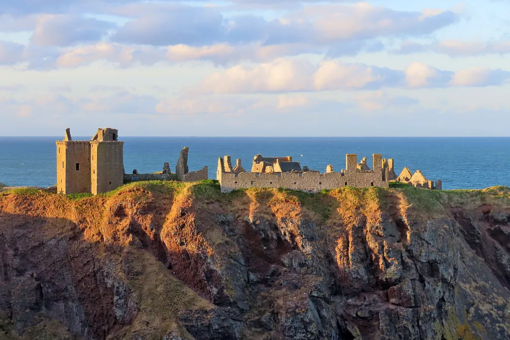 Dunnottar Castle — photo 1