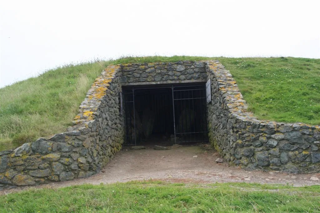 Barclodiad y Gawres — photo 1