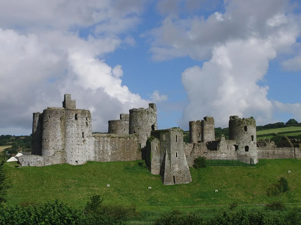 Kidwelly Castle — photo 1