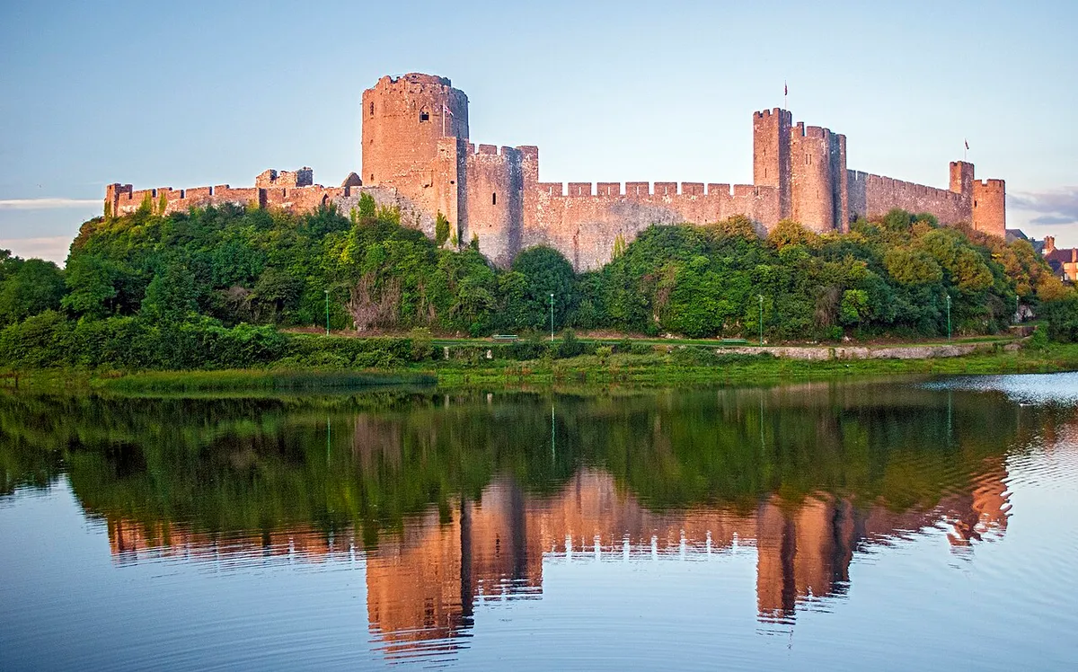 Pembroke Castle — photo 1